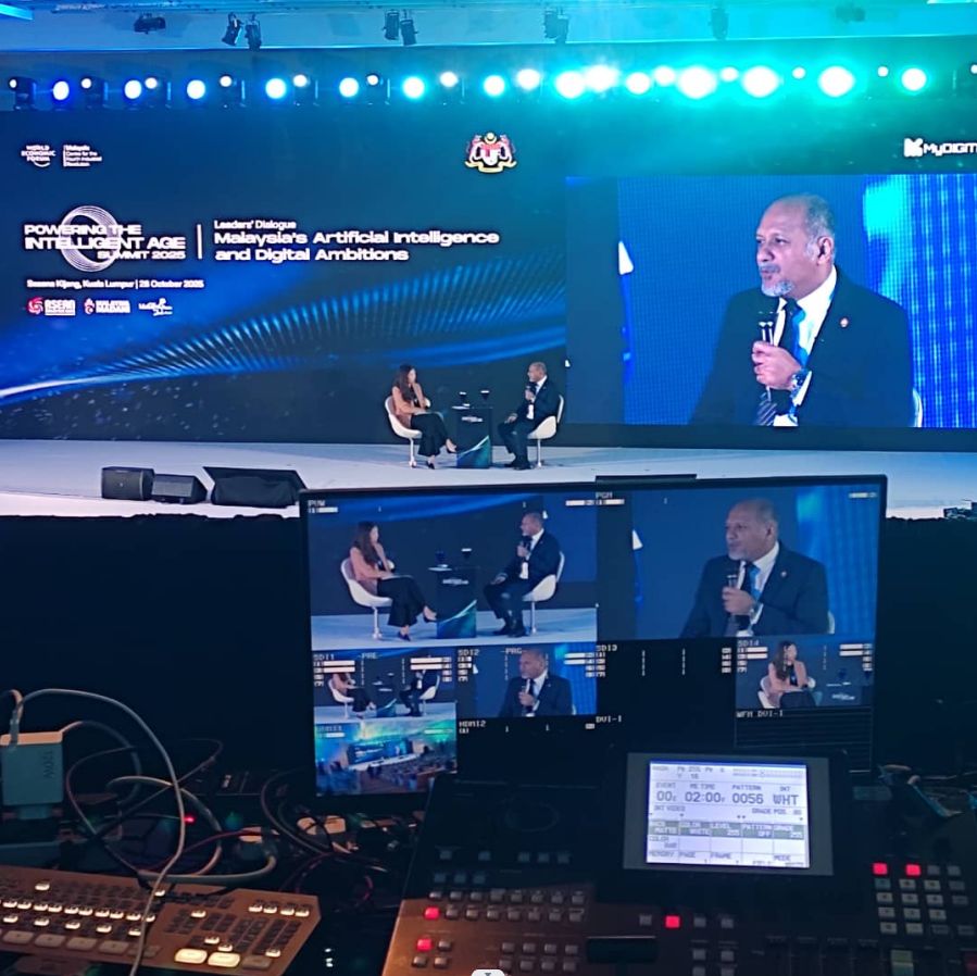 Multi view monitor for the Powering the Intelligent Age Summit 2025 livestream